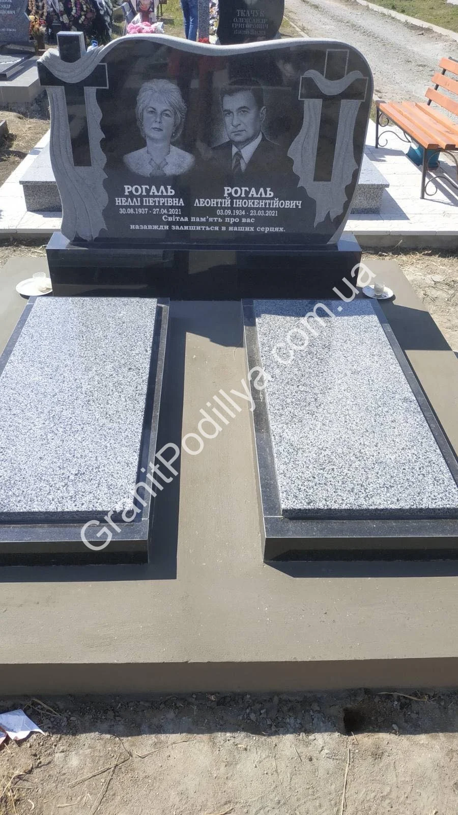 Подвійний пам'ятник з граніту - Кам'янець-Подільський | GranitPodillya